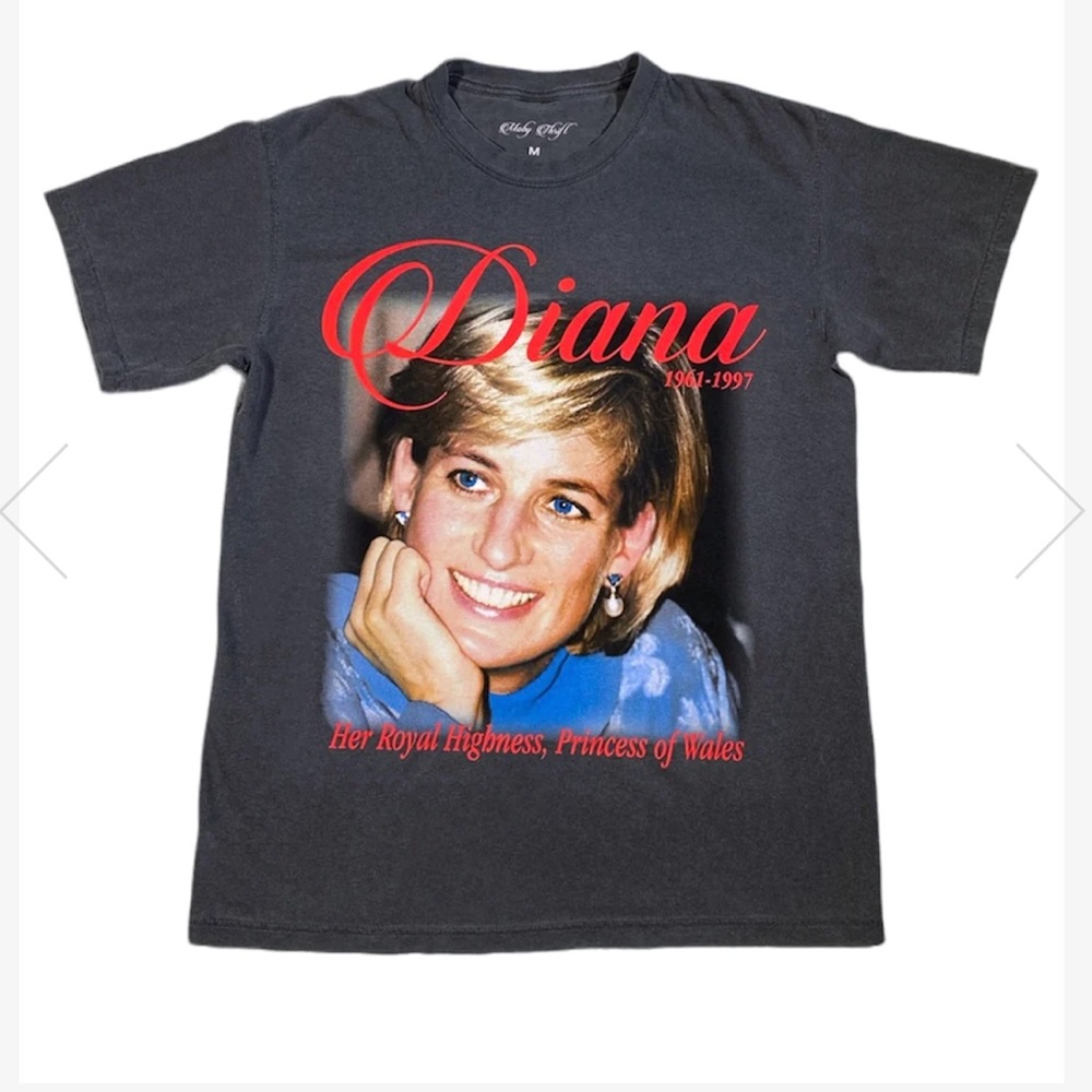 Moby Thrift Diana Tee